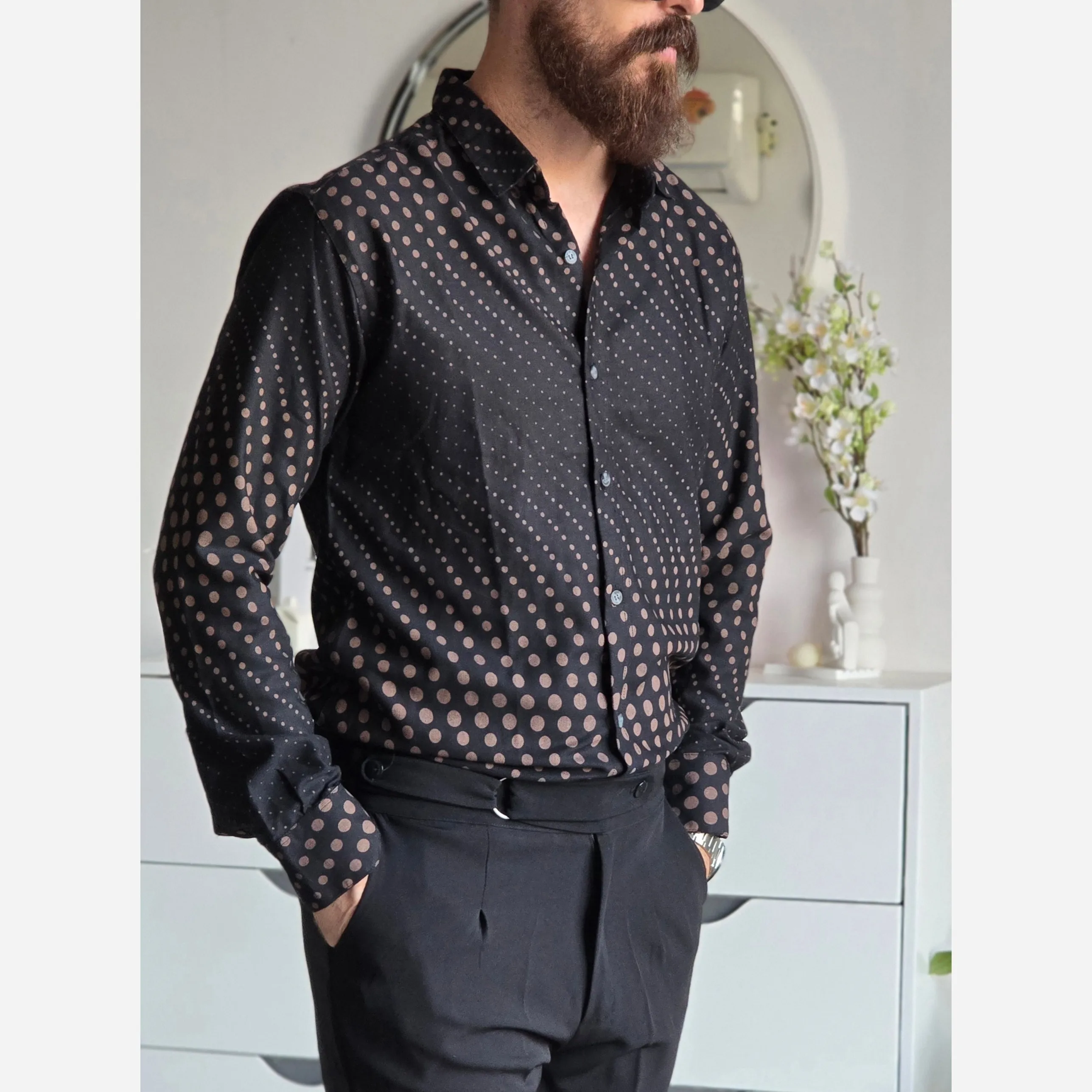 پیراهن مردانه آستین بلند مشکی طرحدار پارچه سارینا سایز M تا XXL