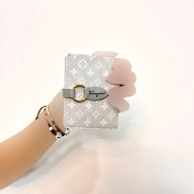 کیف پول و جاکارتی زنانه