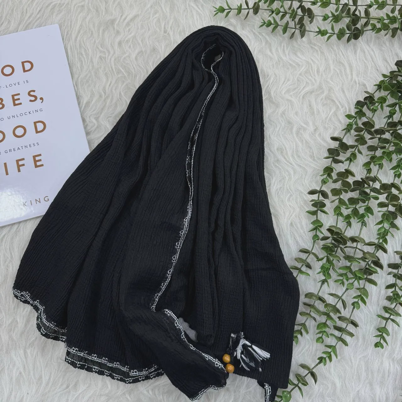 شال نخی بلک چری دور گان دوزی گد 949 قواره 220 80 سانت بدون آبرفت و چروک