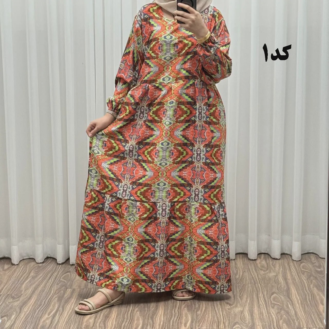 پیراهن زنانه بوگاتی فری سایز تا 46 قد 140 تن خور شیک و راحت بند کمر کمربند دار چهارفصل بدون سایه اندازی