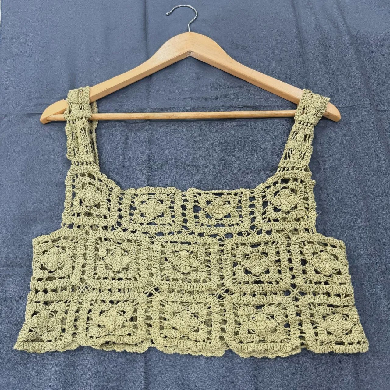 تاپ قلاب بافی فری سایز زنانه کد 1047 مناسب تا سایز 42 تن خور شیک