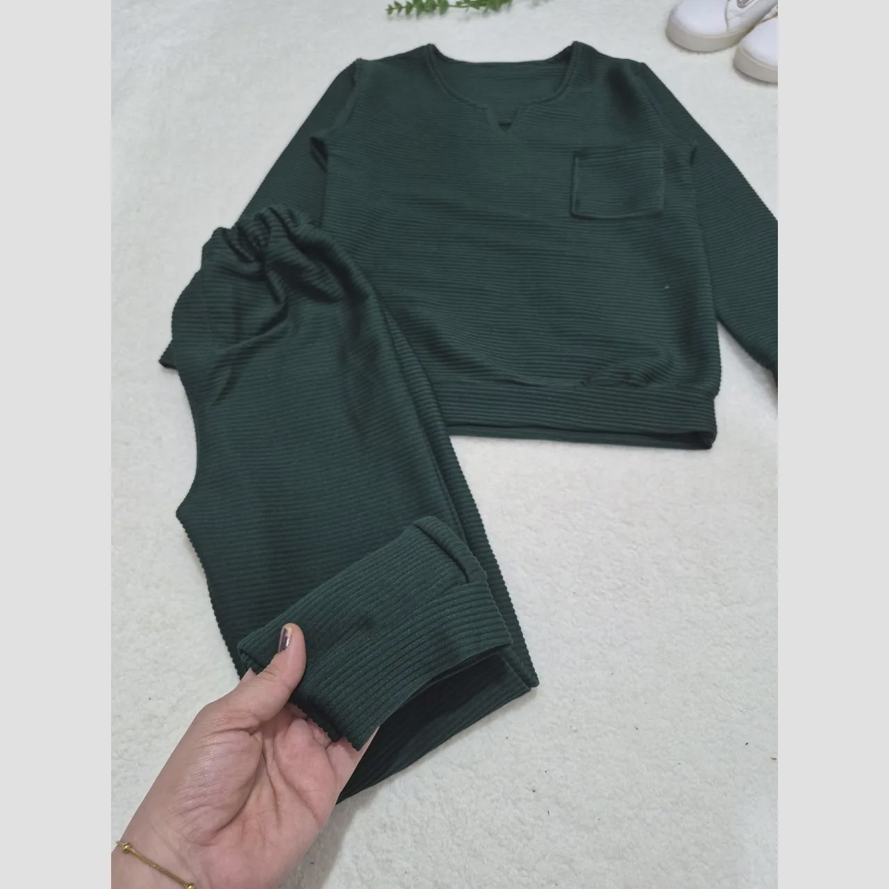 بلوز شلوار اسپرت بچگانه جنس کرکرهای سایز 40 45 50