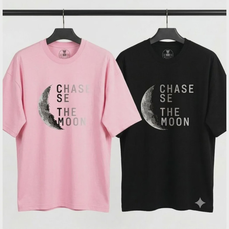 تیشرت مردانه و زنانه فانتزی نخ پنبه طرح CHASE THE MOON رنگ مشکی و صورتی