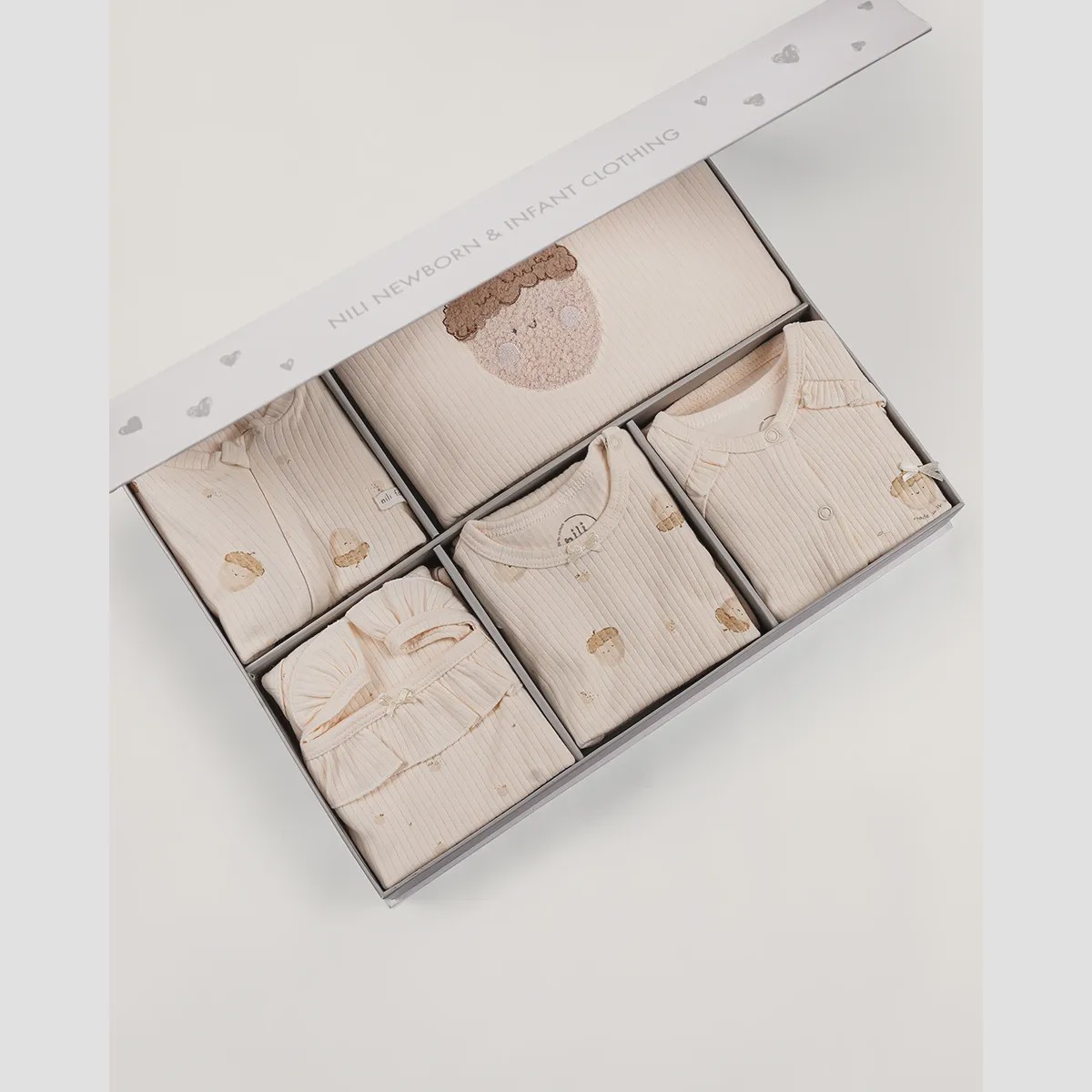 ست 13 تکه بیمارستانی نوزادی طرح بلوط نخ پنبه سایز 0 تا 3 ماه