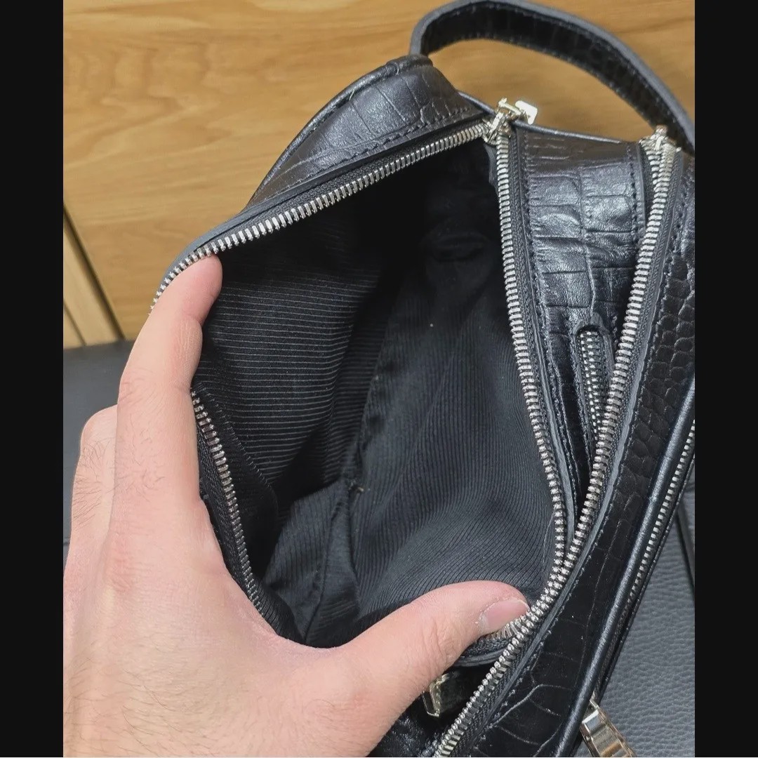 کیف دستی چرم طبیعی چرم ظفر دو خانه با جاکارتی و رمزدار
