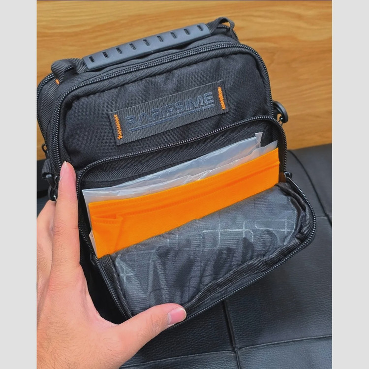 کیف دوشی دستی اسپرت پارچه ای ضد آب راریسم کد 2206