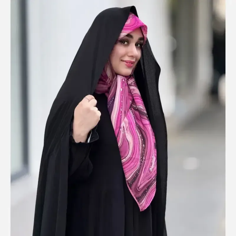 روسری نخی کاستوم طرح رزین قواره 110 و 115 سانتی متر