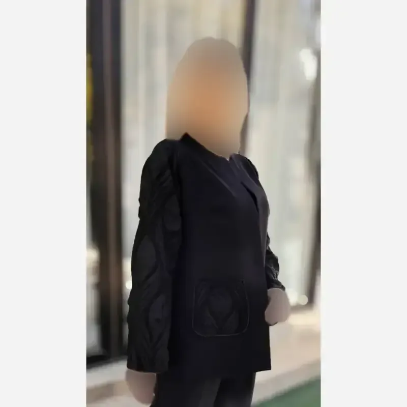 کت و شلوار زنانه طرح لاله جنس مازراتی و آستین فکورا رنگ مشکی