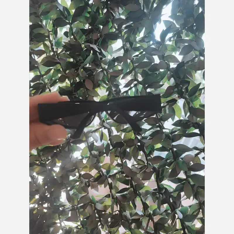 عینک آفتابی بچگانه یووی 400 مناسب 1 تا 3 سال