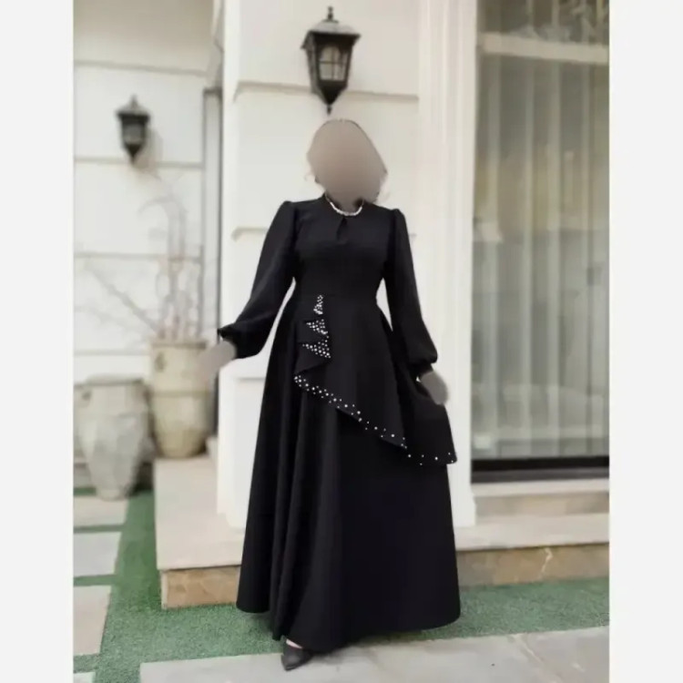 پیراهن مجلسی زنانه کرپ مازراتی مدل ستاره به همراه تل اسکارف و سنجاق یقه