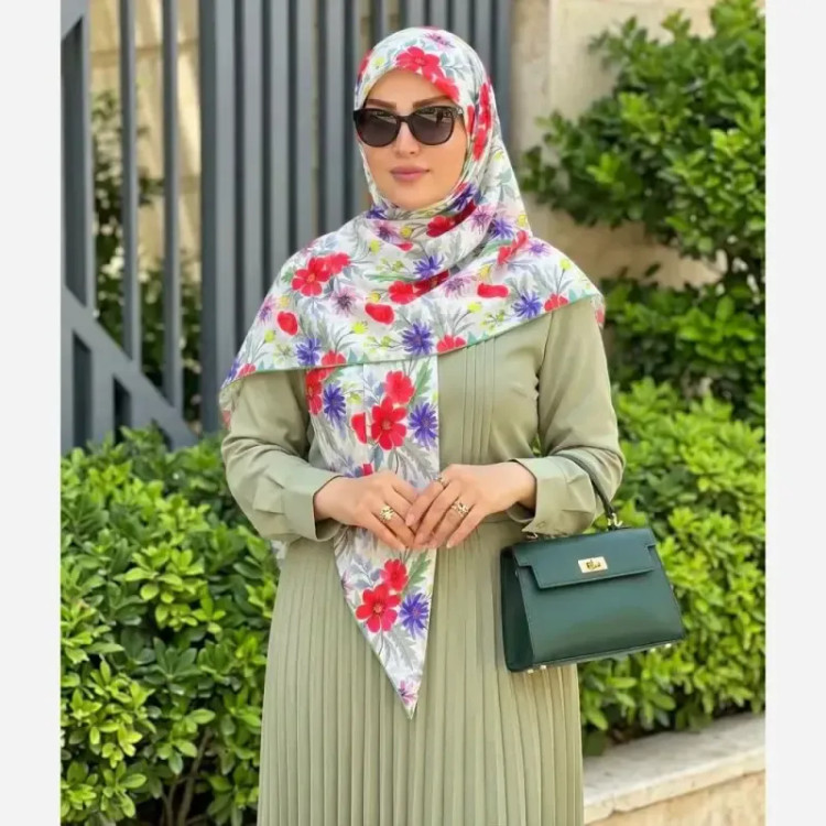 روسری مجلسی طرح گلناز قواره بزرگ 140 سانتیمتر نخ کاستوم سیتو
