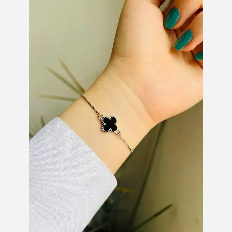 دستبند آسانسوری دخترانه استیل مدل ونکلیف