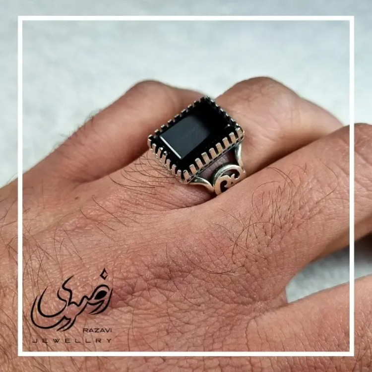 انگشتر مردانه نقره روس با سنگ عقیق مشکی