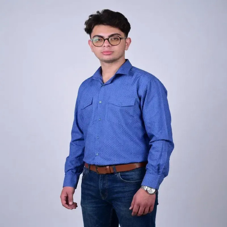 پیراهن مردانه آستین بلند تترون دو جیب مدل بافت خاویاری چهارخانه رگولار فیت (2)