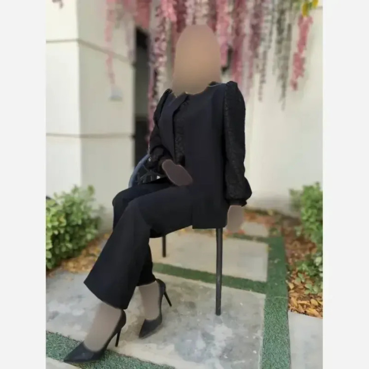ست سه تکه کت و شلوار و تاپ زنانه طرح ستین پارچه مازراتی رنگ مشکی