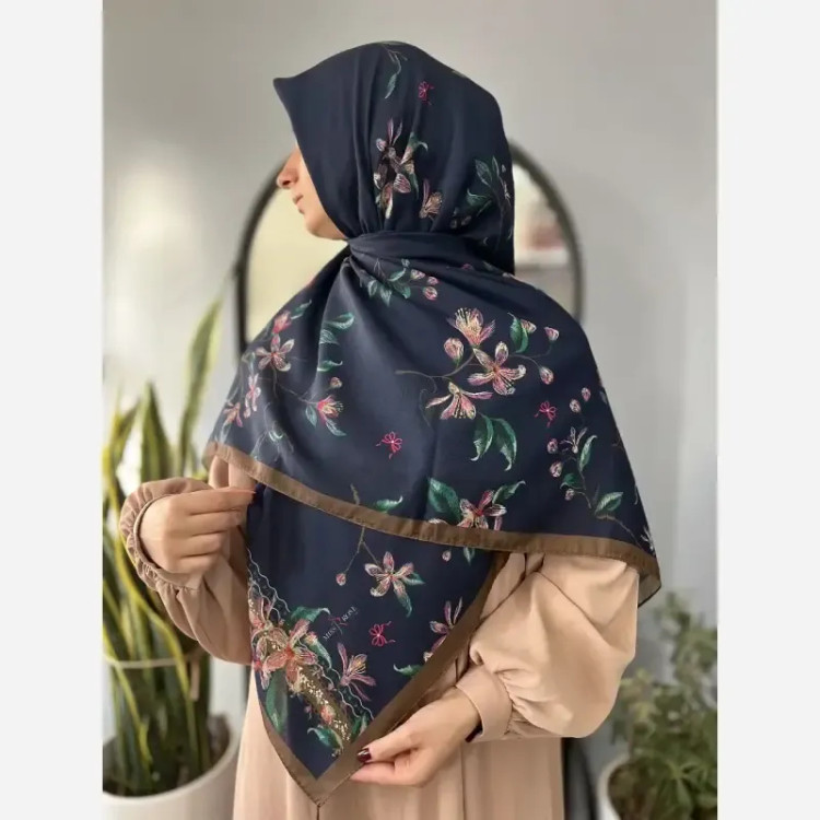 روسری طرحدار سوپر نخ زنانه